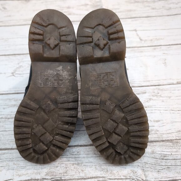 Dr. Martens Black Leather Chelsea Boots  – Women 8 - Picture 9 of 10